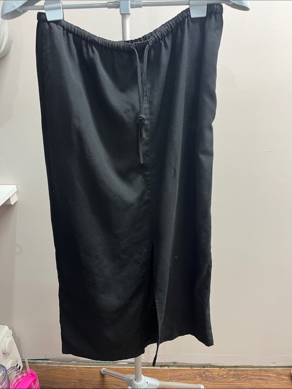 Liz Claiborne Petite Black Elastic Waist Skirt